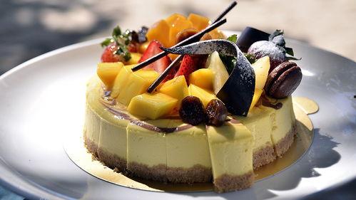 娱乐吃瓜酱蛋糕视频在线观看,揭秘网红美食背后的故事